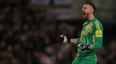 Newcastle s Dúbravkom v bráne postúpil do semifinále pohára. Ďalej ide aj Arsenal a Liverpool