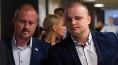 Exposlanec Mazurek dostane mastné odškodné