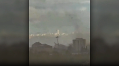 Neďaleko Paríža úradovalo tornádo: Zomrel 23-ročný robotník, štyria ľudia sú vo vážnom stave