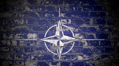 Donald Trump vyhodil do vzduchu svetový poriadok, kľúčový článok NATO prežíva na prístrojoch