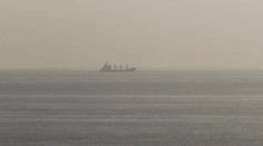 Ruská raketa zasiahla civilnú loď vstupujúcu do prístavu v Odeskej oblasti, oznámil Kyjev