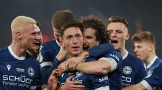 Zaskočili už mnoho favoritov. V Nemecku píše rozprávkový príbeh treťoligový klub, môže sa zapísať do histórie