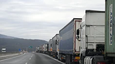 Protest vo Vyšnom Nemeckom. Hraničný priechod zablokovala dodávka s prívesom