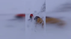 VIDEO: Stačia sekundy nepozornosti. Turista v Tatrách padal desiatky metrov