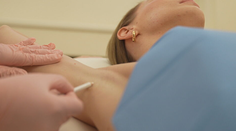 Slovenská herečka prehovorila o zriedkavej otrave botoxom. Bežný zákrok skončil s desivými následkami