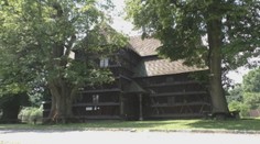 Malá slovenská dedinka je unikátom. Málokde nájdete toľko pamiatok