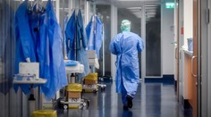 Na koronavírus by mohol zabrať liek, ktorý už v Česku zakázali lekárom predpisovať