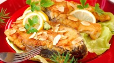 Paradajková kapusta s bravčovými kockami