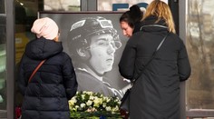 Mama hokejistu (†19), ktorý zomrel po zásahu pukom do hlavy, posiela „vinníkovi“ odkaz