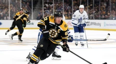 S Chárom vyhrali Stanley Cup, hral tam dekádu a pol. Boston nečakane vymenil svoju ikonu a kapitána