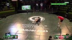 VIDEO: Na finále MS vo futbalovom freestyle divákom padala sánka. Pozrite, čo finalisti vystrájali