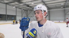 Mal sen hrať v NHL, dnes ho žije. Dalibor Dvorský prezradil, komu vďačí za úspech