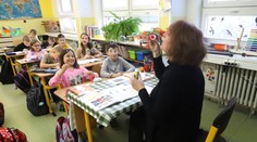 Platy učiteľov stúpnu dvakrát po sebe, zaviesť sa má aj nový spôsob odmeňovania