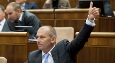 Kaník bude zase predseda