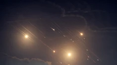 Izrael sa spamätáva z masívneho raketového útoku Iránu. Netanjahu sľubuje Teheránu bolestivú odplatu