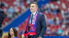 V Poľsku urobil divy, klub vytiahol z tretej ligy k titulu. Teraz by to mohol zopakovať s Prešovom