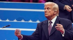Trump vyzval Putina na dohodu o Ukrajine. Rusku pohrozil clami a sankciami