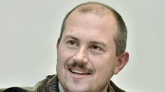 Niektorí poslanci za ĽSNS sa nevzdajú funkcií v samosprávnom kraji