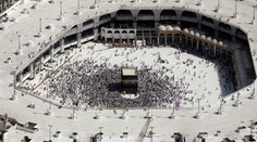 V Mekke sa začala päťdňová moslimská púť hadždž