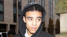 Zažiari opäť na top úrovni? Talent anglického futbalu zbavili obvinenia zo znásilnenia