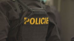 Češka s rodinou sa chystala na prestup. Vlak s malými dvojičkami jej odišiel pred očami