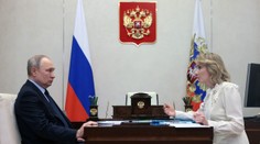 Medzinárodný trestný súd vydal zatykač na Putina. S detskou ombudsmankou majú mať na svedomí dva zločiny