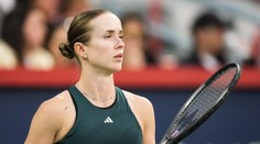 Nech Rusi zabijú tvojich trápnych Ukrajincov. Elitná tenistka čelí nechutným správam nespokojných stávkarov