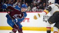 V prvom tíme sa držal takmer do konca, no škrty ho neobišli. Slovenský útočník mieri do AHL