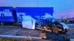 FOTO: Brutálna nehoda. Náraz v dodávke smrti prežil jediný muž, a aj to akoby zázrakom