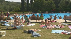 Dodržujú dovolenkári nariadenia hygienikov? Pozreli sme sa, ako to vyzeralo na kúpaliskách