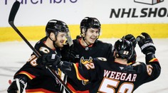VIDEO: Calgary bez dvojice Slovákov uspelo v prestrelke s Buffalom. John Gibson bol hlavným dôvodom výhry Detroitu