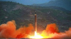 KĽDR potvrdila skúšku balistickej rakety Hwasong-12