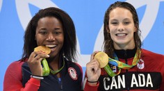 Málo vídaný výsledok  z Ria: Plavkyne zaplávali rekord a obe získali zlatú medailu