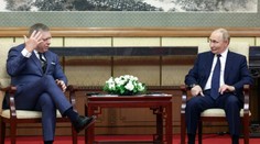 FOTO: Robert Fico sa stretol s Vladimirom Putinom. Ruský prezident vyzdvihol zahraničnú politiku SR