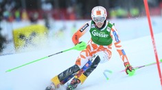 Vlhová v druhom kole nočného slalomu poskočila na štvrté miesto. Skvele zajazdila aj Dubovská