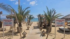 Pláž pri Čiernom mori rozdelili na dve zóny. Niektorí to schvaľujú, iní hovoria o diskriminácii