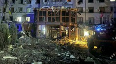 Ruská raketa zasiahla hotel v meste Kryvyj Rih, hlásia už štyri obete, medzi zranenými je aj dieťa