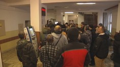 Nával na dopravnom inšpektoráte v Michalovciach. Ukrajinci tu vo veľkom prepisujú autá