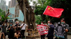 Napätie eskaluje: Čína pozastavuje spoluprácu s USA