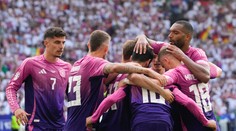 VIDEO: Ďalší zásah mladej superhviezdy, Neuer vyrovnal Buffona. EURO má prvého osemfinalistu