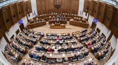 Najnovší prieskum: Koalícii by na parlamentnú väčšinu chýbalo 14 hlasov