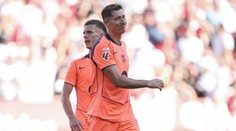 Úradujúci majster vyšiel prvýkrát naprázdno. Barcelona schytala poriadny debakel, Hancko sa z výhry netešil