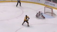 VIDEO: Regulárny gól, ktorý neplatil. Brankárovi totiž "pomohla" technika