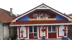 Dom v Hranovnici priťahuje pohľady už z diaľky. Stala sa z neho atrakcia