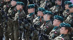 Poľsko otvorene hovorí o vojne. K hraniciam pošle 17-tisíc vojakov