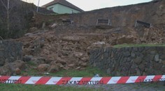 Nočný rachot vydesil obyvateľov Pukanca. Z národnej kultúrnej pamiatky sa zrútila veľká masa kameňa