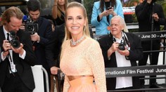 Nahliadnite do zákulisia, ako vznikali šaty Dary Rolins do Karlových Varov