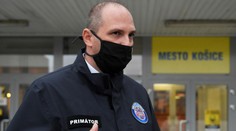 Košický primátor tvrdí, že na letisku chcel 15 odberných tímov, no armáda povolila len jeden