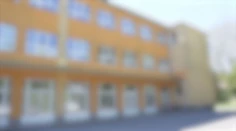 Šokujúci prípad pri Nitre: Učiteľku obvinili zo sexuálneho zneužívania. Obeťou má byť iba 12-ročná školáčka