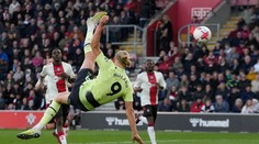 VIDEO: Haaland nožnicami vystrihol tri body pre City. Trápenie Chelsea pokračuje aj bez Pottera